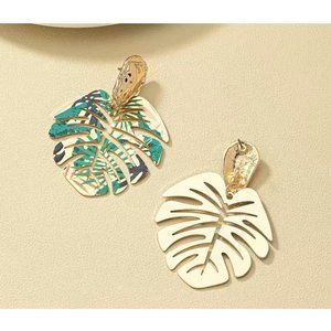 "Brazil la-la-la-la" Boho Printed Leaf Shape Green Gold Earrings